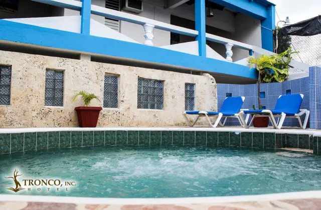 Hotel El Troncon Caribbean Inc Boca Chica pool
